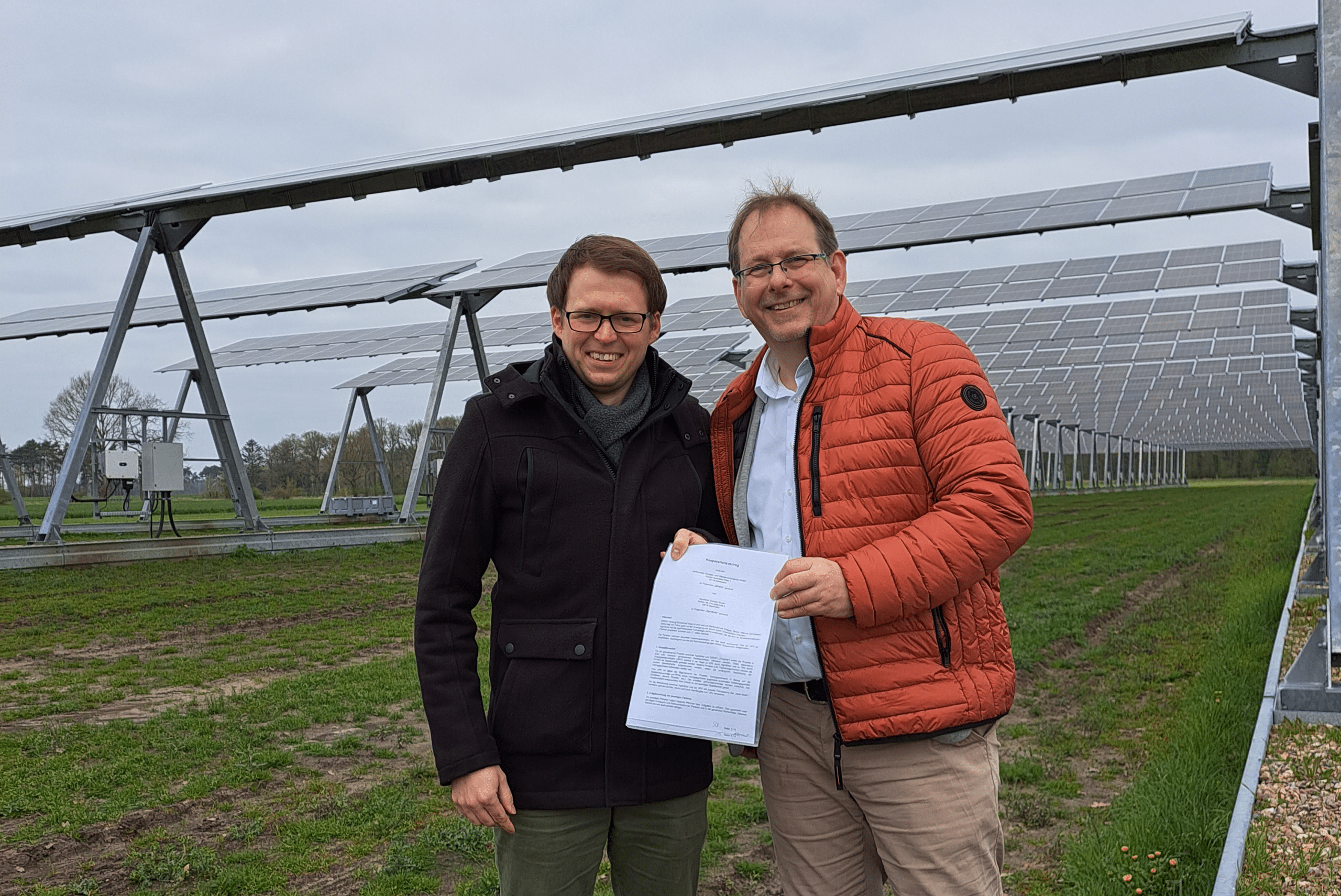 Markus Haastert (AgroSolar Europe) und Johannes Stollenwerk (DEW21)